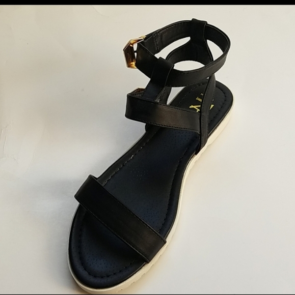 Fahrenheit wraparound sandals - Picture 7 of 7